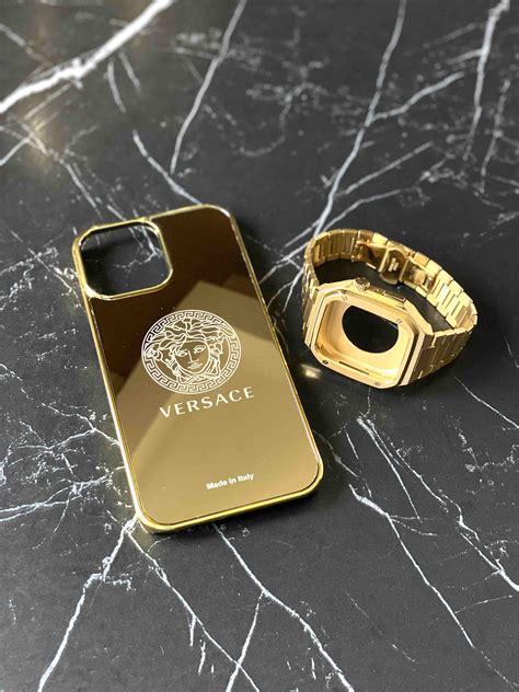 Versace iPhone 14 Pro Max Case .